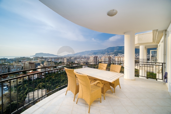 Квартира планировкой 2+1 в районе Тосмур