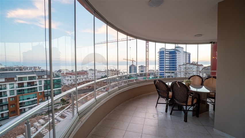 Большая квартира 2+1 в Тосмуре