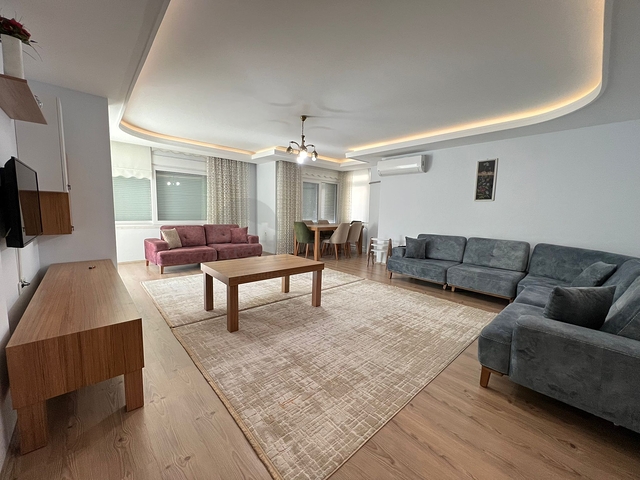 Пентхаус 4+1 с видом на море в районе Джикджилли