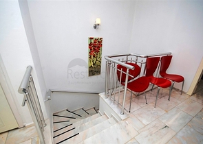 Садовый дуплекс на берегу горной реки в районе Кестель 