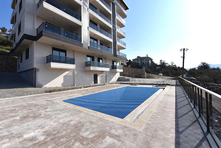 Пентхаус 3+1 в Газипаше с видом на море