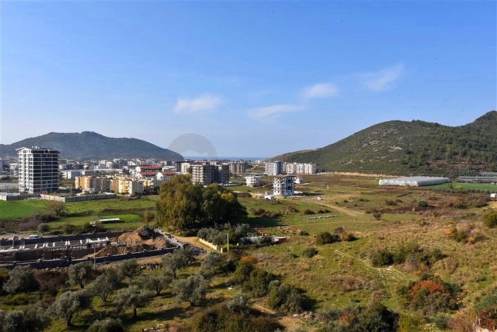 Пентхаус 3+1 в Газипаше с видом на море