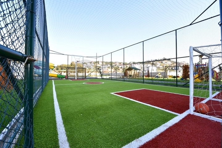 Просторный пентхаус 4+2 в районе Газипаша