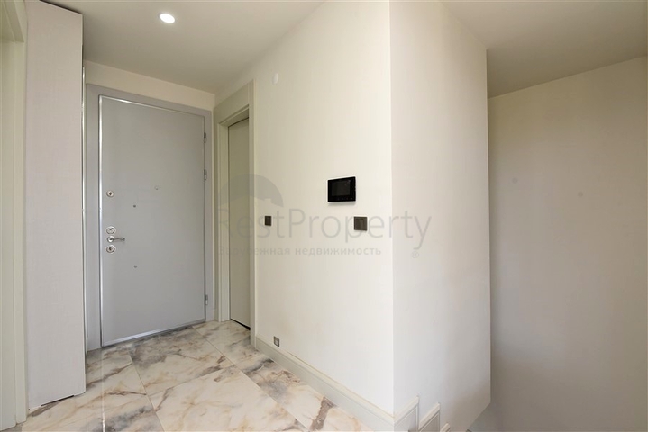 Просторный пентхаус 4+2 в районе Газипаша