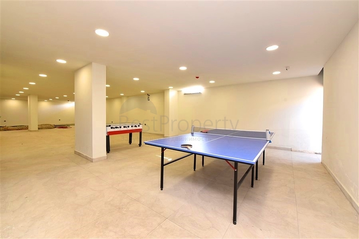 Просторный пентхаус 4+2 в районе Газипаша