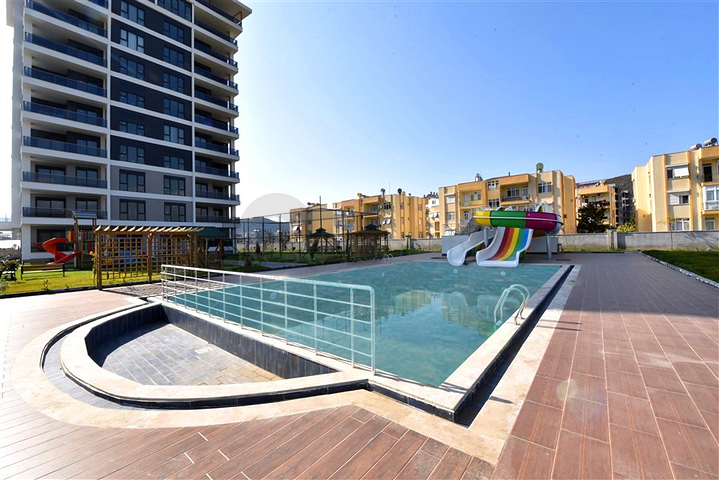 Просторный пентхаус 4+2 в районе Газипаша