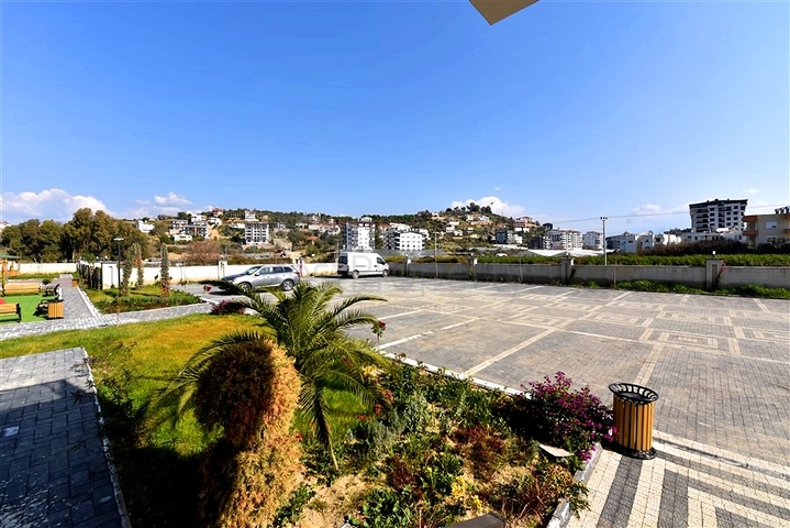 Просторный пентхаус 4+2 в районе Газипаша