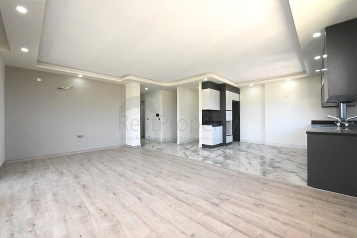 Просторный пентхаус 4+2 в районе Газипаша