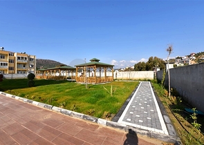 Просторный пентхаус 4+2 в районе Газипаша