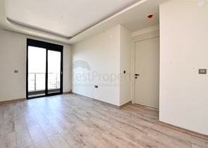 Просторный пентхаус 4+2 в районе Газипаша