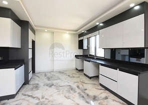 Просторный пентхаус 4+2 в районе Газипаша