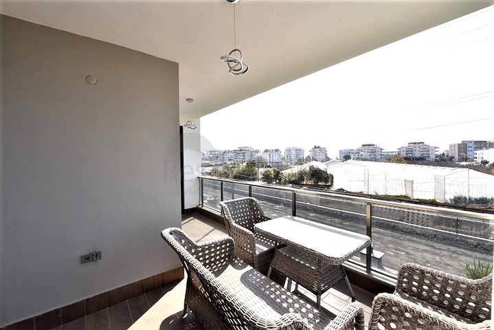 Апартаменты 3+1 с отдельной кухней в Газипаше