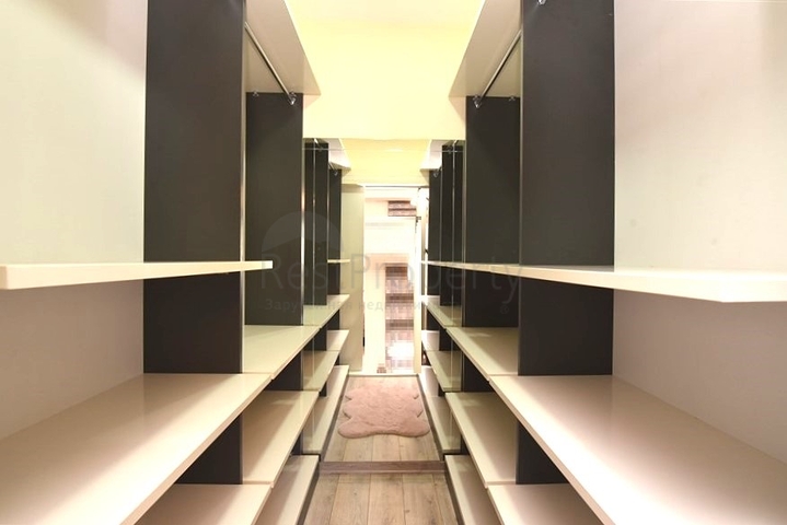 Апартаменты 3+1 с отдельной кухней в Газипаше