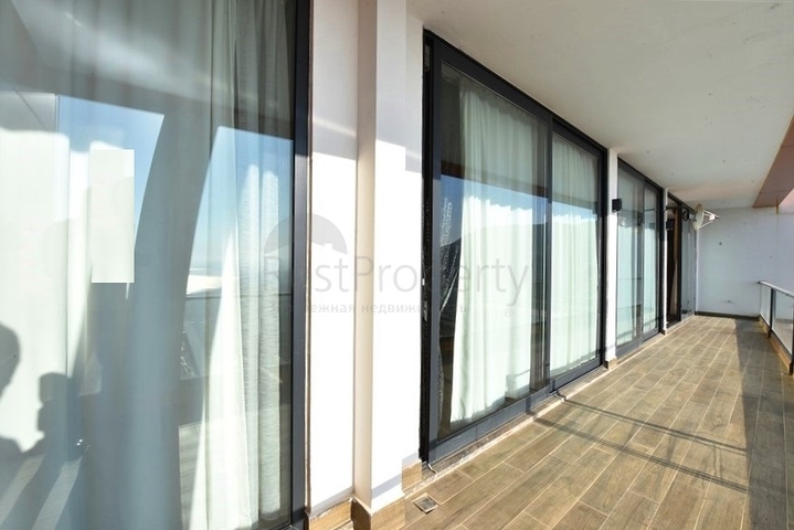 Шикарная меблированная вилла планировкой 5+1 в центре Алании