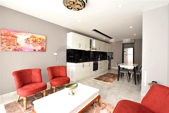 Шикарная меблированная вилла планировкой 5+1 в центре Алании