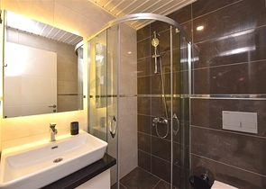 Шикарная меблированная вилла планировкой 5+1 в центре Алании