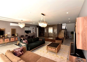 Шикарная меблированная вилла планировкой 5+1 в центре Алании