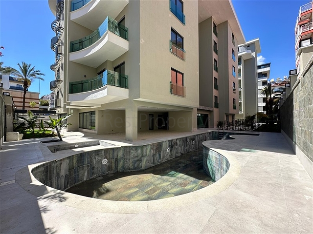 Апартаменты 1+1 в центре Алании, в шаговой доступности к морю