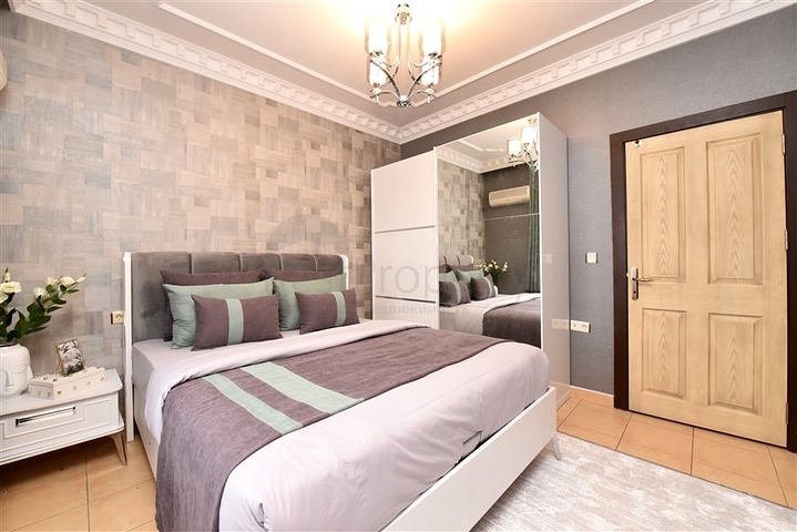 Квартира планировкой 2+1 в 400 метрах от пляжа  Клеопатры