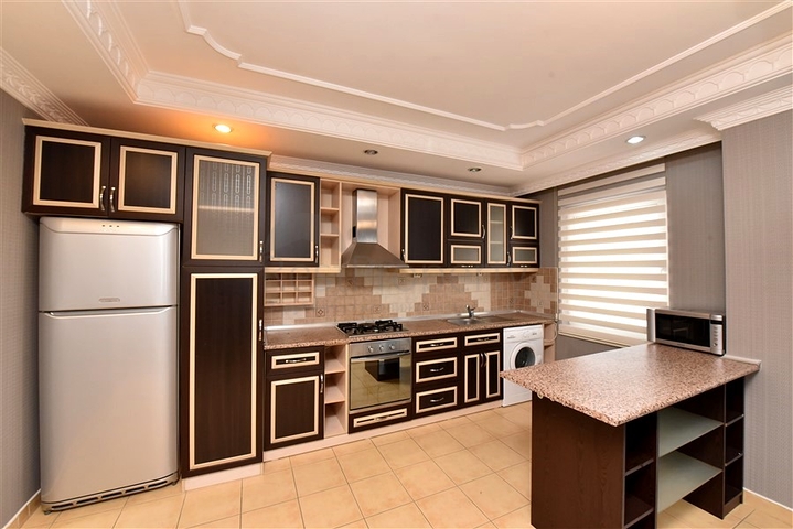 Квартира планировкой 2+1 в 400 метрах от пляжа  Клеопатры