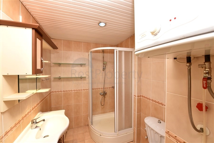 Квартира планировкой 2+1 в 400 метрах от пляжа  Клеопатры