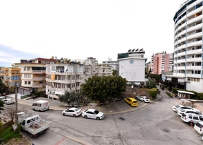 Квартира планировкой 2+1 в 400 метрах от пляжа  Клеопатры