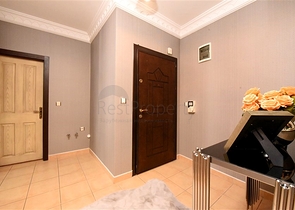 Квартира планировкой 2+1 в 400 метрах от пляжа  Клеопатры