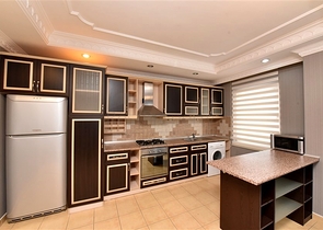 Квартира планировкой 2+1 в 400 метрах от пляжа  Клеопатры