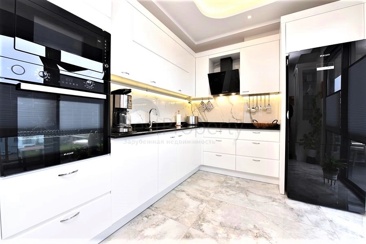 Просторный пентхаус 3+1 в районе Оба