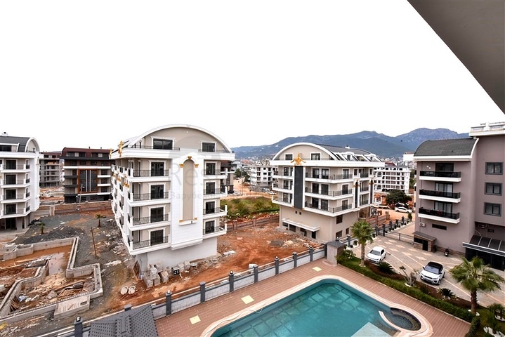 Просторный пентхаус 3+1 в районе Оба