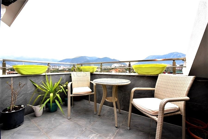 Просторный пентхаус 3+1 в районе Оба