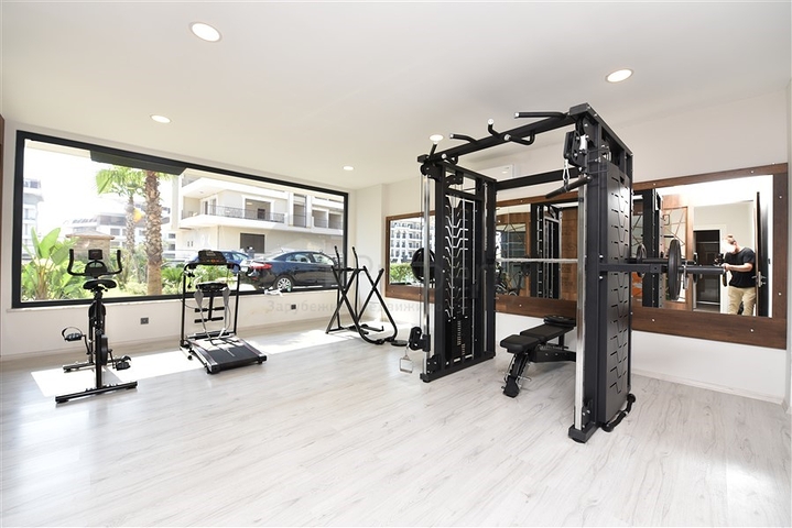 Просторный пентхаус 3+1 в районе Оба