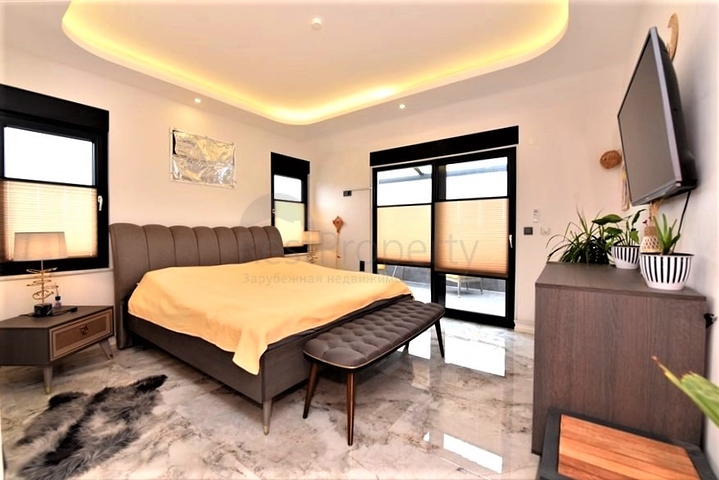 Просторный пентхаус 3+1 в районе Оба