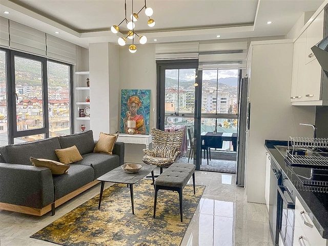 Квартира планировкой 1+1 в самом центре Алании