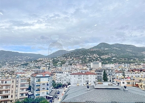 Квартира планировкой 1+1 в самом центре Алании