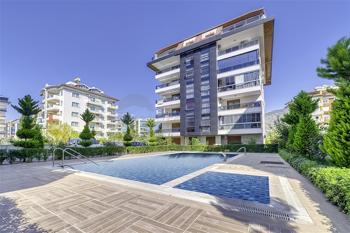 Дуплекс 3+1 с собственным садом в районе Кестель