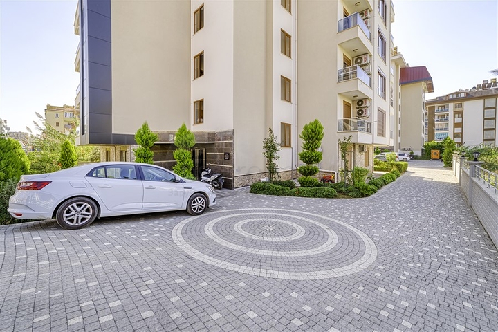 Дуплекс 3+1 с собственным садом в районе Кестель