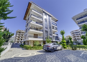 Дуплекс 3+1 с собственным садом в районе Кестель