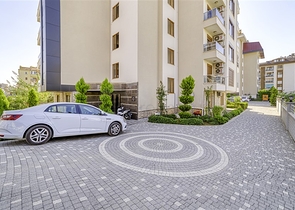 Дуплекс 3+1 с собственным садом в районе Кестель