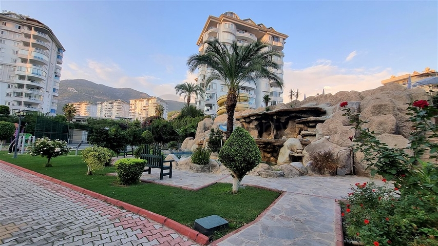 Трехкомнатная квартира в комплексе с шикарным фруктовым садом