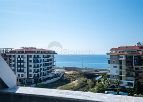 Пентхаус планировкой 4+1 в районе Кестель 