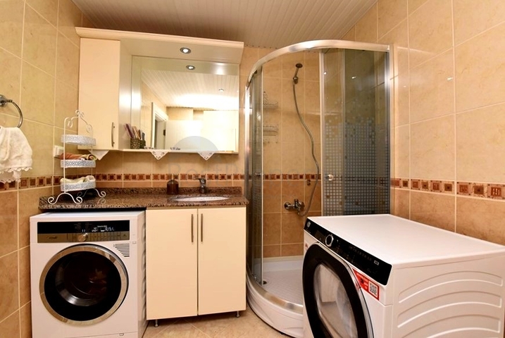 Квартира 3+1 с отдельной кухней в центре Алании