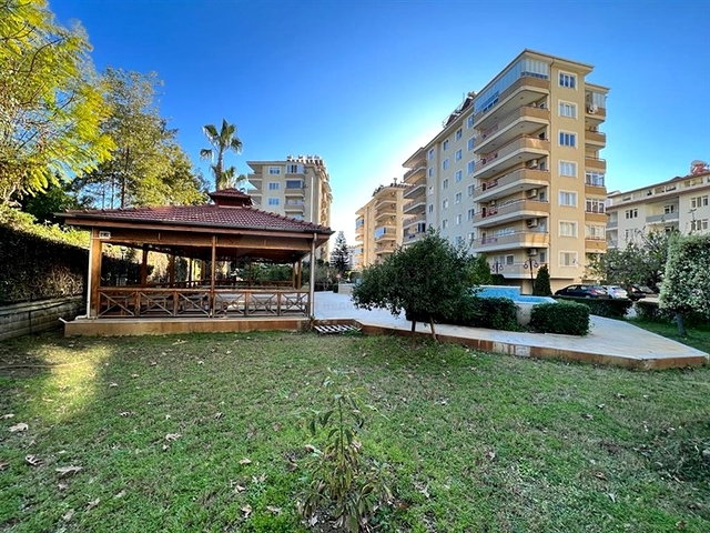 Квартира 3+1 с отдельной кухней в центре Алании