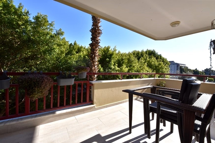 Квартира 3+1 с отдельной кухней в центре Алании