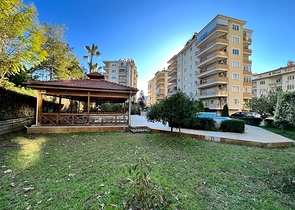 Квартира 3+1 с отдельной кухней в центре Алании