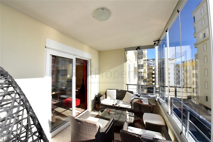 Большая квартира на первой линии