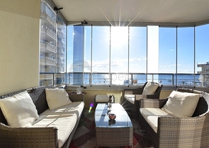 Большая квартира на первой линии