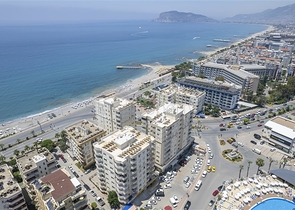 Большая квартира на первой линии