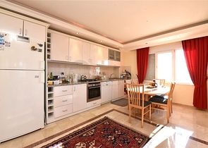 Большая квартира на первой линии