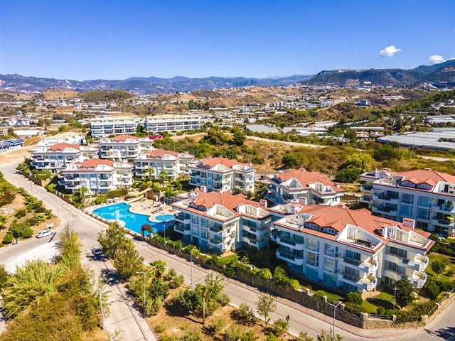 Пентхаус 3+1 в районе Конаклы в шаговой доступности до моря